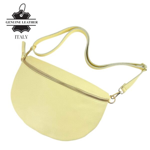 Amplia Riñonera de Piel Italiana para Mujer con Compartimento Interior - Imagen 17