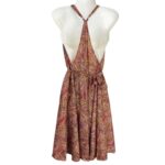 Vestido Corto Artesanal de Seda para Mujer con Escote y Espalda Descubierta - Imagen 3