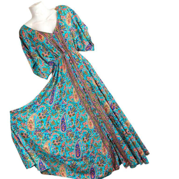 Vestido Artesanal Largo de Seda con Talla Única, Bonitos Colores y Gran Calidad para Mujer - Imagen 4