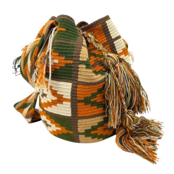 Bolso Mochila Wayuu Colombia Grande Artesanal con Diseño Multicolor Exclusivo - Imagen 18