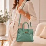 Bolso de Mano en Piel Italiana con Frontal Decorativo y Asas Cortas para Mujer-Principal- Mayorista España