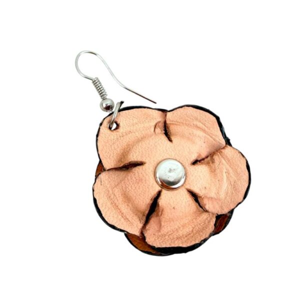 Pendientes en Forma de Flor con Textura de Piel de Serpiente para Mujer - Imagen 3