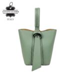 Bolso Tipo Cubo de Piel Italiana con Lazo Decorativo y Bolso Interior para Mujer - Imagen 13