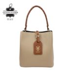 Bolso de Mano Bucket en Piel para Mujer con Frontal Decorativo y Compartimento Trasero - Imagen 6