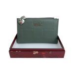 Cartera Sintética de Mujer Coveri Collection con Caja, Bolsillo con Cremallera y Espacio para Tarjetas