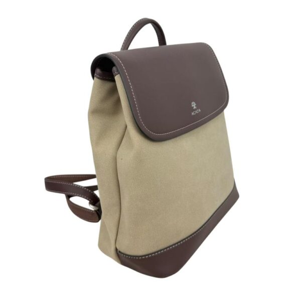 Mochila Sintética Bicolor Acacia de Mujer con Solapa Magnética y Compartimentos Internos - Imagen 5
