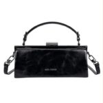 Bolso de Mano Sintético Regina Schrecker con Click y Compartimentos Internos para Mujer - Imagen 3