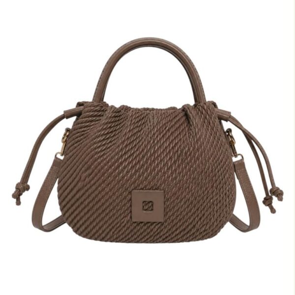 Bolso de Mano Sintético Trenzado de Mujer con Cierre de Cuerdas y Cuadrado Decorativo Frontal - Imagen 5
