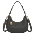 Bolso de Hombro Sintético con Diseño Medialuna y Bloqueo de Seguridad para Mujer - Imagen 4