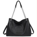 Bolso de Hombro Sintético Hobo con Estampado Frontal D.C. y 2 Asas Ajustables de Cadena - Imagen 5