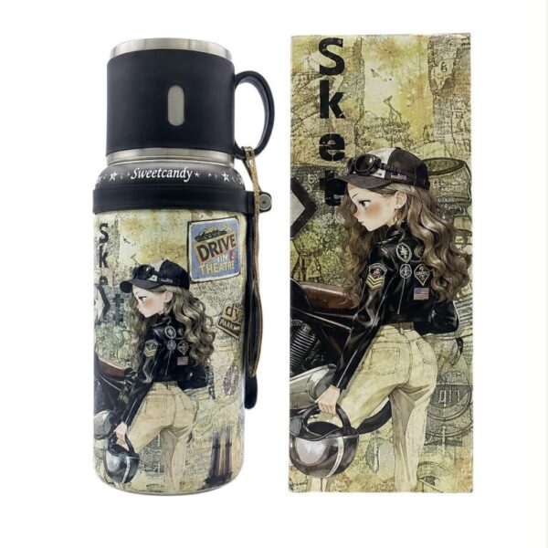 Botella Termo 650ml para Mujer con Diseño de Muñeca Sweet Candy, 2 Tapones y Asa Corta - Imagen 2