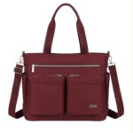 Amplio Bolso de Hombro en Nylon para Mujer con 9 Compartimentos y Gran Calidad Coveri Collection