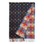 Bufanda Reversible de Lana para Mujer con Flecos Decorativos y Diseño de Lunares - Imagen 3
