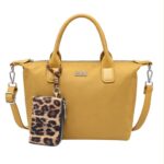 Bolso de Mano en Nylon Coveri Collection con Monedero Extra Animal Print para Mujer - Imagen 5