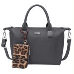 Bolso de Mano en Nylon Coveri Collection con Monedero Extra Animal Print para Mujer