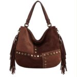 Bolso de Hombro Sintético Hobo Coveri Collection con Diseño Cuadrados Frontales y Tachuelas Decorativas - Imagen 6