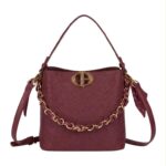 Bolso de Mano Sintético de Mujer con Chapa Frontal y Asa Dorada con Pañuelo Decorativo - Imagen 4