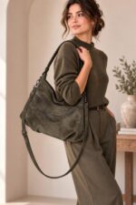 Bolso de Hombro Sintético Charro de Mujer con Solapa Frontal y Gran Capacidad - Imagen 2