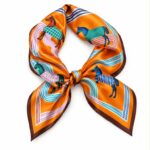 Pañuelo Cuadrado de Seda para Mujer con Bonitos Estampados y Gran Calidad - Imagen 17