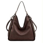 Amplio Bolso de Hombro Sintético Hobo con Asa Ajustable y Laterales con Tachuelas Decorativas Mujer - Imagen 5
