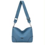 Bolso Bandolera en Nylon Tipo Hobo para Mujer con Bolsillo Trasero y Compartimentos Internos - Imagen 9
