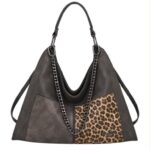 Bolso de Hombro Hobo Sintético Nazareno Gabrielli con 2 Compartimentos Frontales Originales - Imagen 4