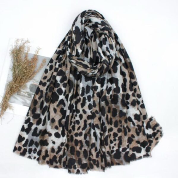 Bufanda de Lana para Mujer con Diseño Animal Print y Alegre Estilo - Imagen 3