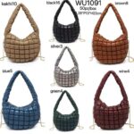Bolso de Hombro Sintético Acolchado para Mujer con Asa de Cadena Dorada Extraíble