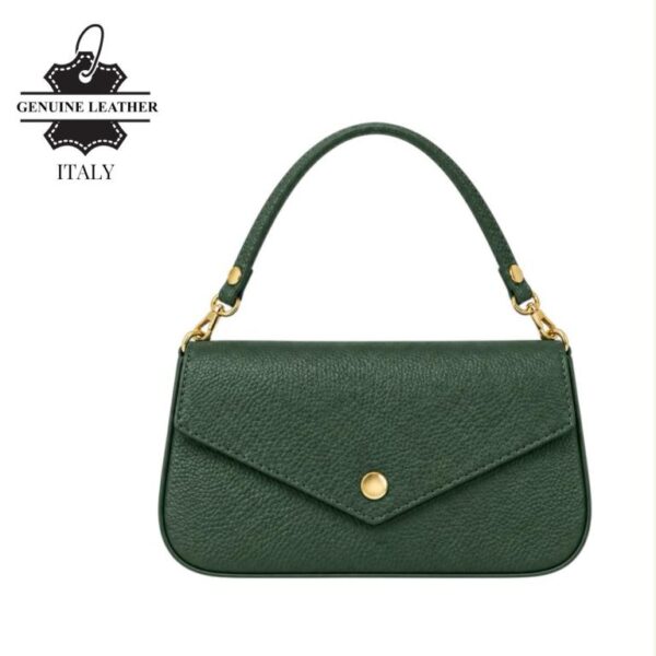 Bolso de Mano Compacto tipo Sobre en Piel Italiana con Asa Larga de Cadena Dorada - Imagen 14