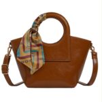 Bolso de Mano Sintético con Asas Cortas Circulares, Pañuelo Decorativo y Diseño Elegante Mujer - Imagen 7