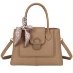 Bolso de Mano Sintético con Pañuelo Decorativo y 2 Compartimentos Principales para Mujer - Imagen 3