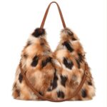 Bolso de Hombro con Pelo Sintético, Diseño Pintas, Gran Capacidad y Cierre de Cremallera para Mujer - Imagen 3