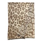 Bonita Bufanda de Lana Reversible con Alegre Diseño Animal Print para Mujer - Imagen 6