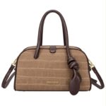 Bolso de Mano Sintético Regina Schrecker con Diseño Croco y Decoración Frontal Mujer